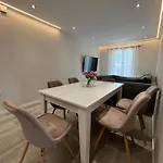 Mayflower Апартаменты Кассиопи