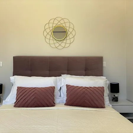 Mayflower * Kassiopi