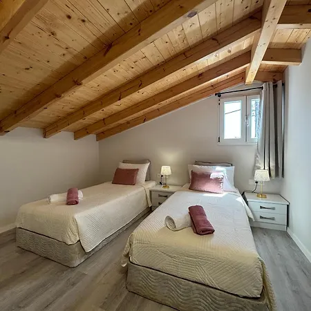 Mayflower * Kassiopi